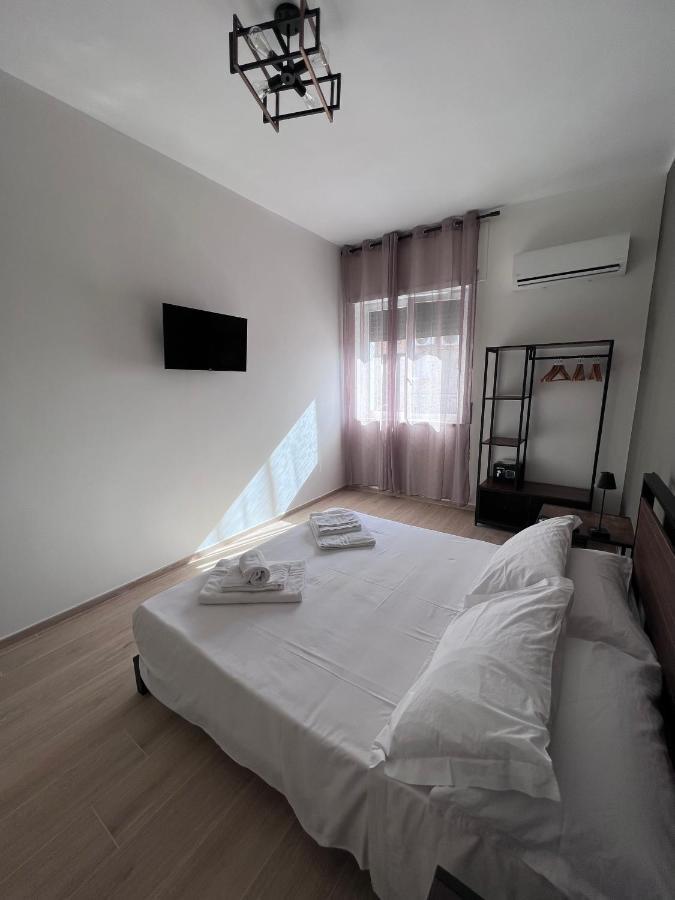 Medusa Duomo Guest House Neapol Zewnętrze zdjęcie