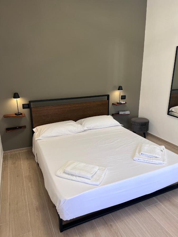 Medusa Duomo Guest House Neapol Zewnętrze zdjęcie